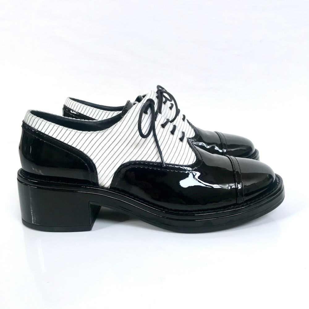 🪄100% Auth CHANEL Chunky Black Patent Pinstripe Lace Up Oxford Shoes sz 42 12 - Picture 4 of 14